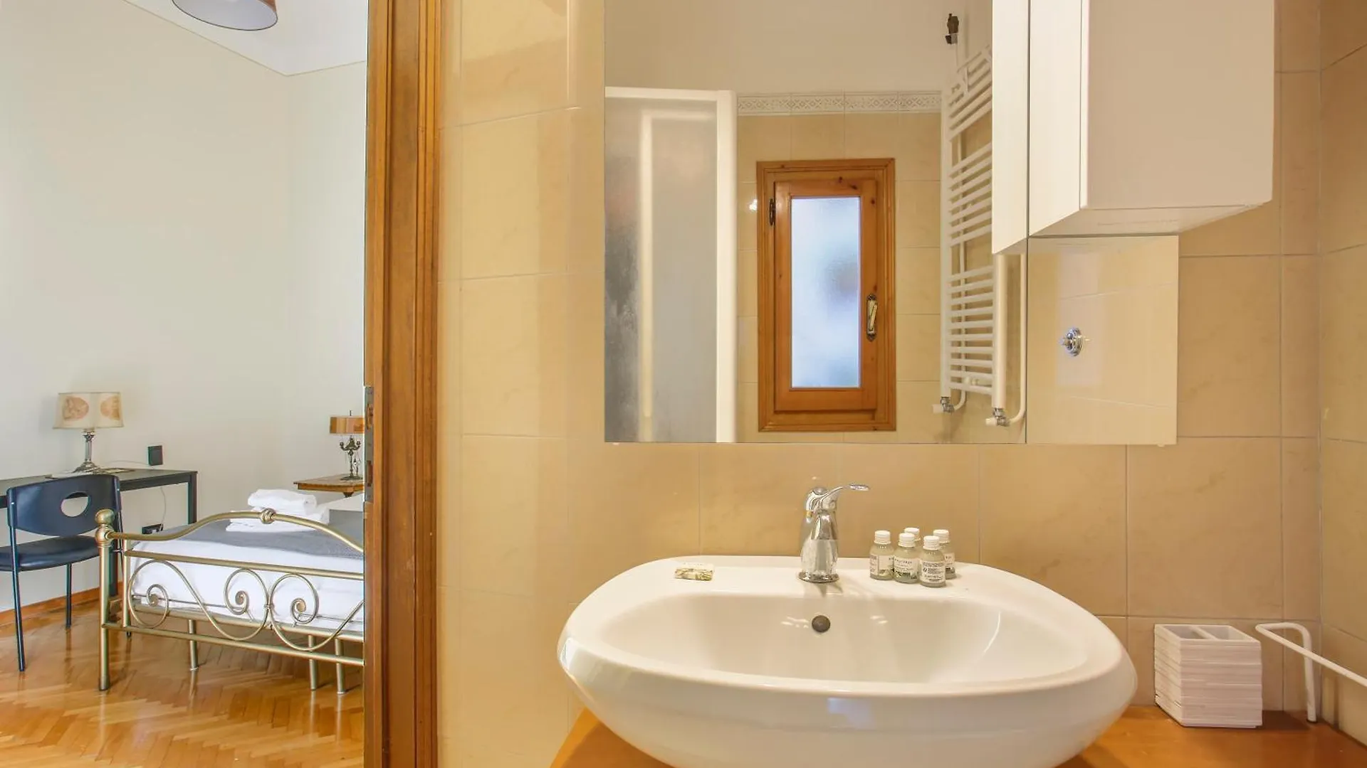 Oltrarno Tasso Apartment In Firenze 0*,