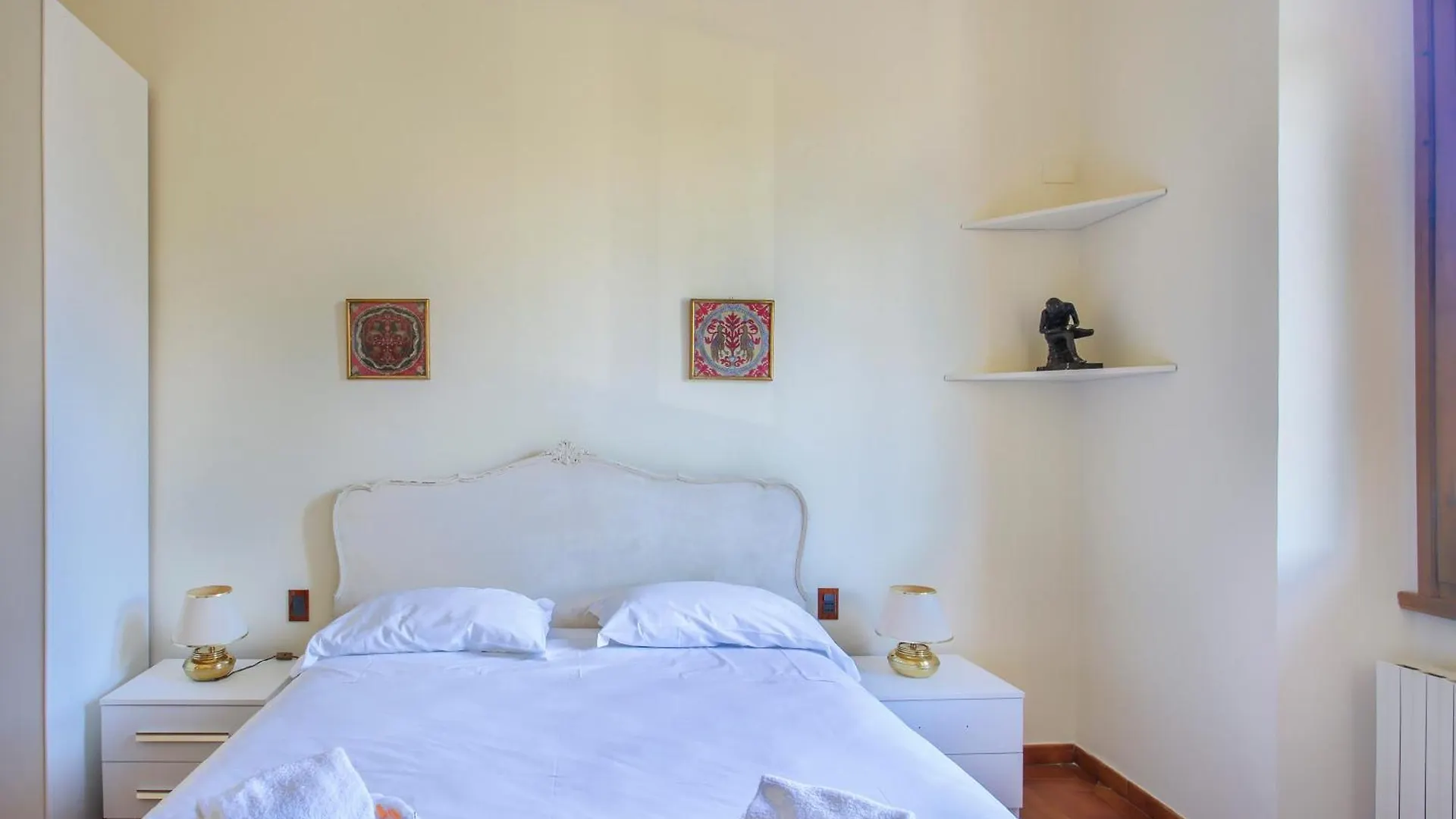 Oltrarno Tasso Apartment In Florence